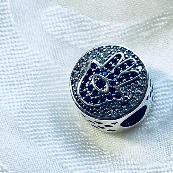 🧿 NWOT Blue Evil Eye Hamsa Hand Charm ✨ - Picture 8 of 11